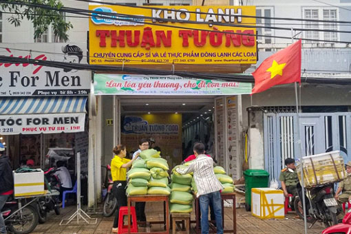 Thuận Tường Food trao tặng gạo cho 150 hộ gia đình trong hoạt động thiện nguyện mùa lễ Vu Lan